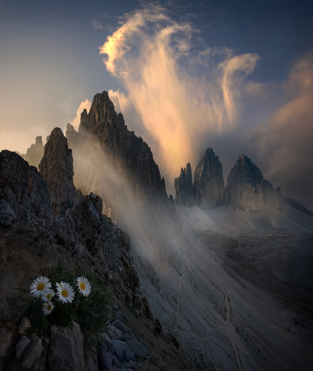 Post 7 by Miguel Morenatti on Instagram (image)