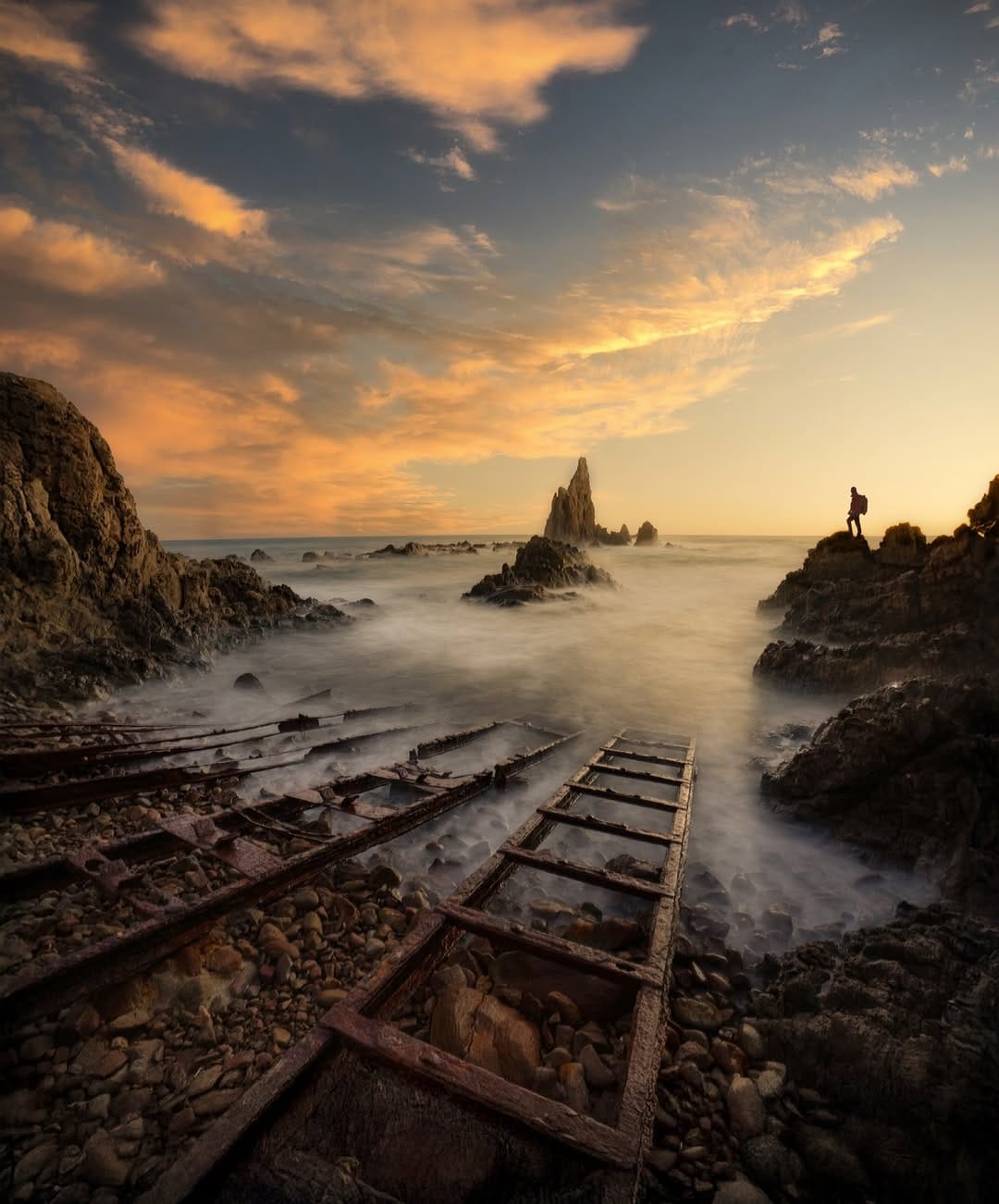 Post 6 by Miguel Morenatti on Instagram (image)