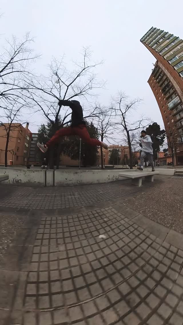 Post 7 by Andrey Drey on Instagram (video)