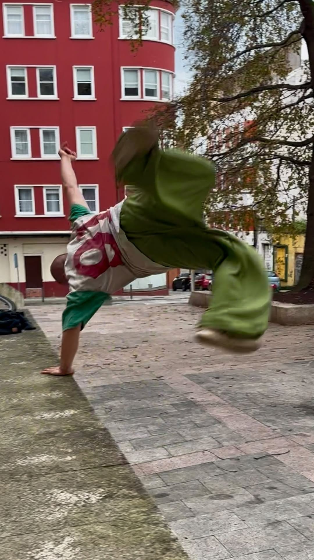 Post 9 by Yeray Ayala on Instagram (video)