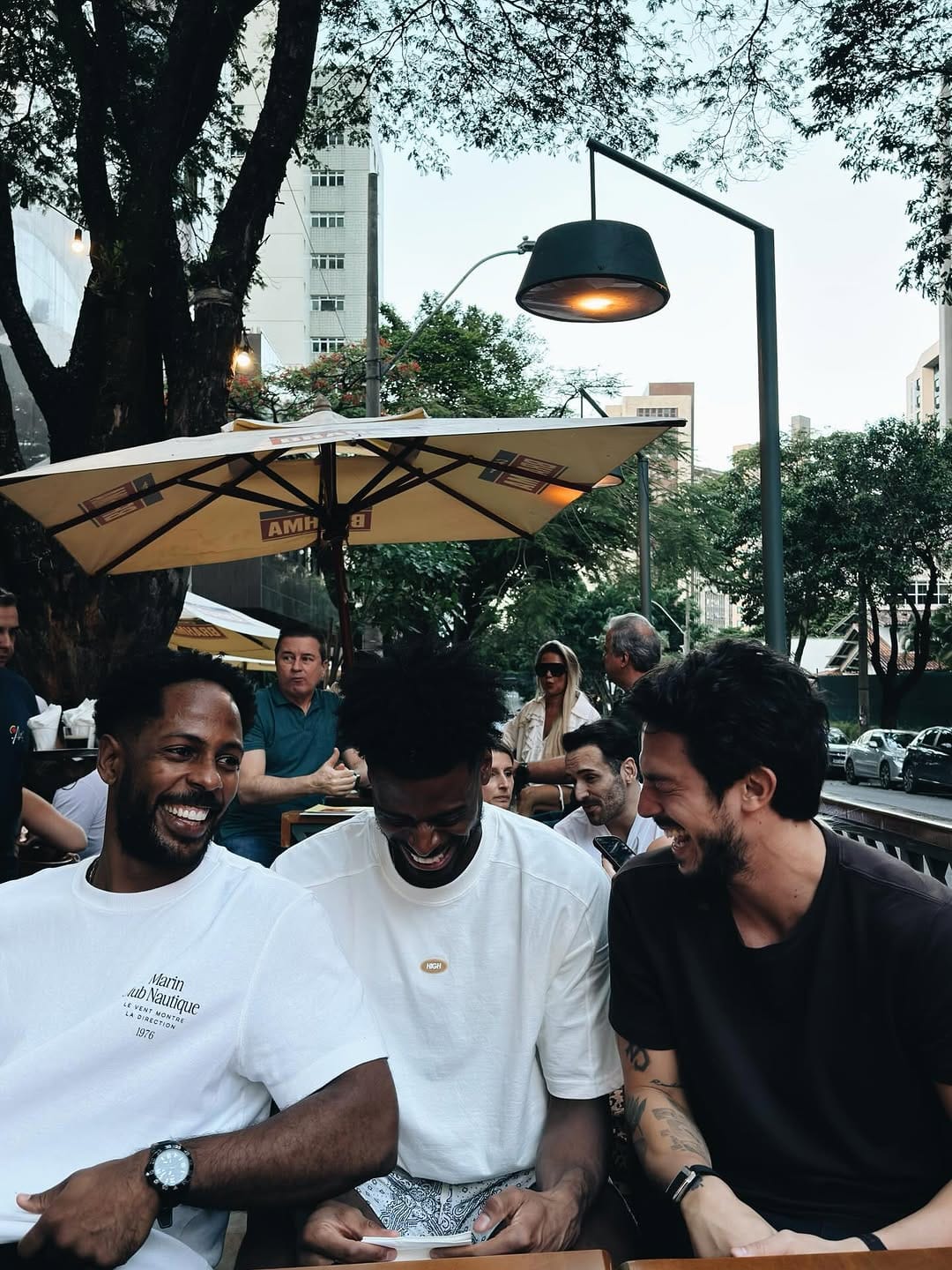Post 6 by Ricardo Fischer on Instagram (image)