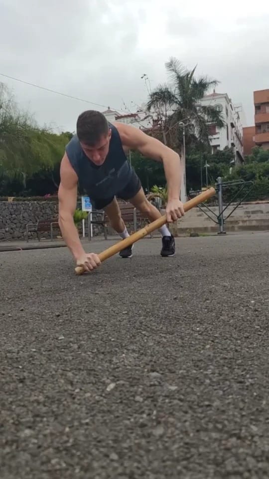 Post 4 by Cristo ( Coke )✴ on Instagram (video)