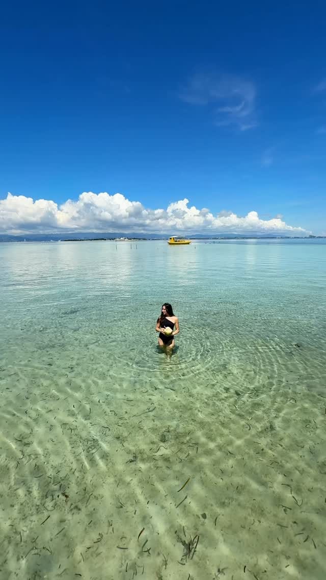 Post 6 by Chloé Léger | Travel&Spain on Instagram (video)