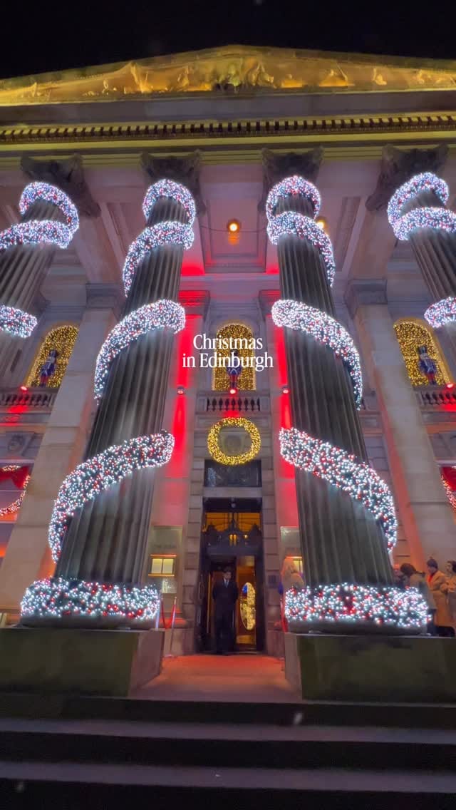 Post 7 by Chloé Léger | Travel&Spain on Instagram (video)