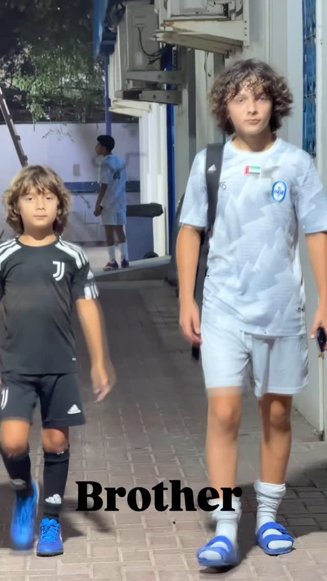 Post 3 by Artem GRIGORIAN on Instagram (video)
