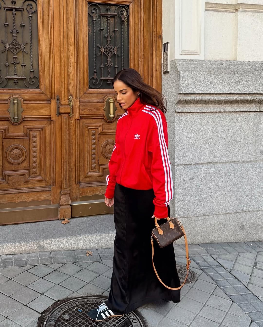 Post 2 by Laura González on Instagram (carousel)