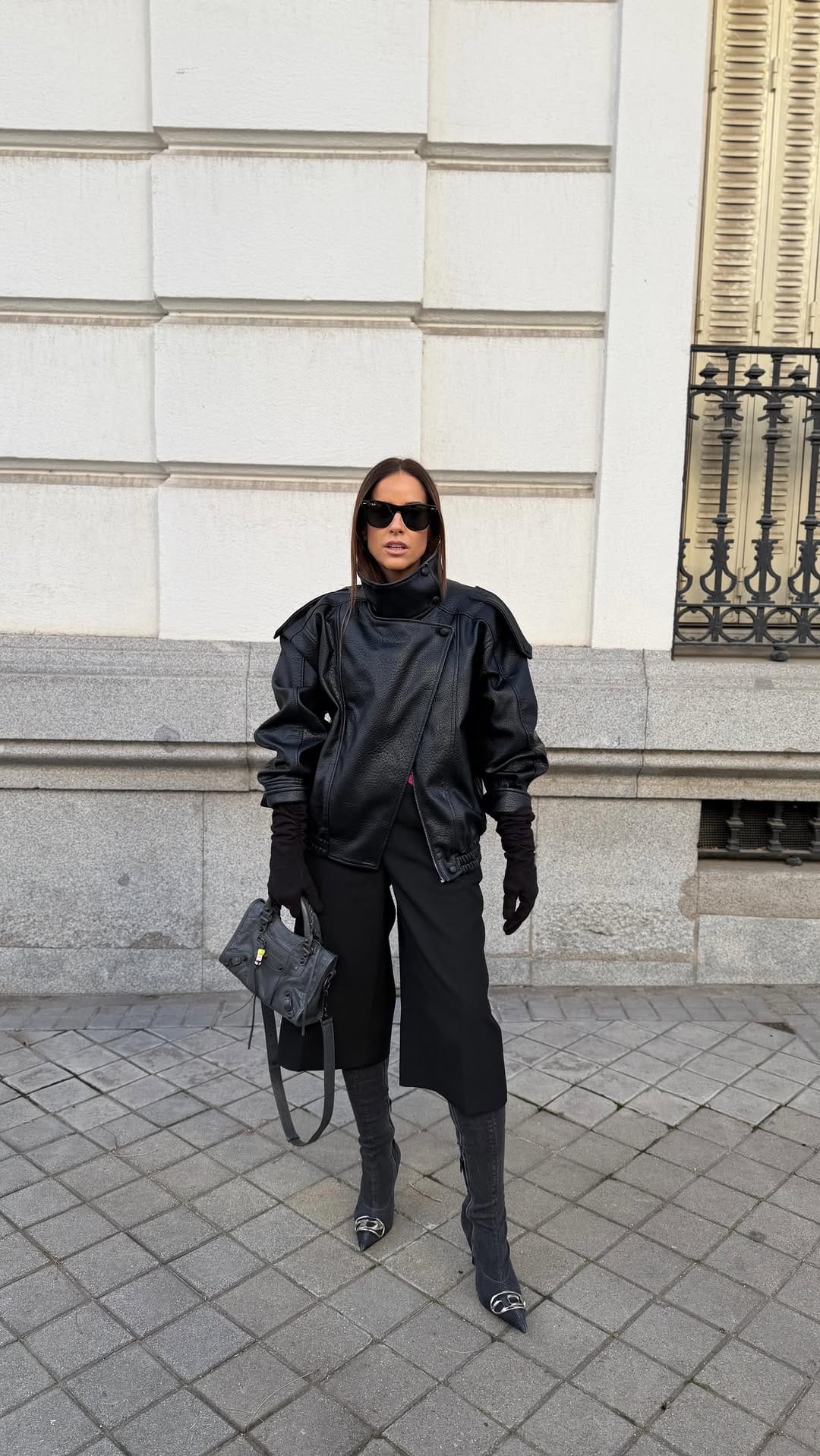 Post 3 by Laura González on Instagram (video)