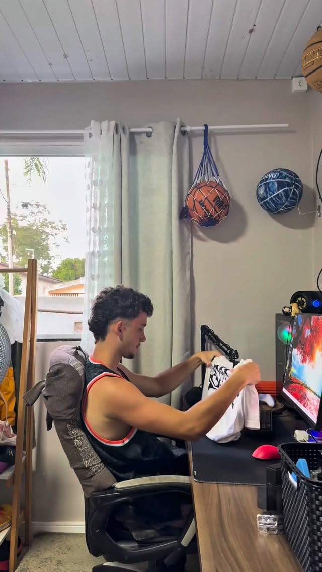 Post 3 by Marcos Antonio on Instagram (video)