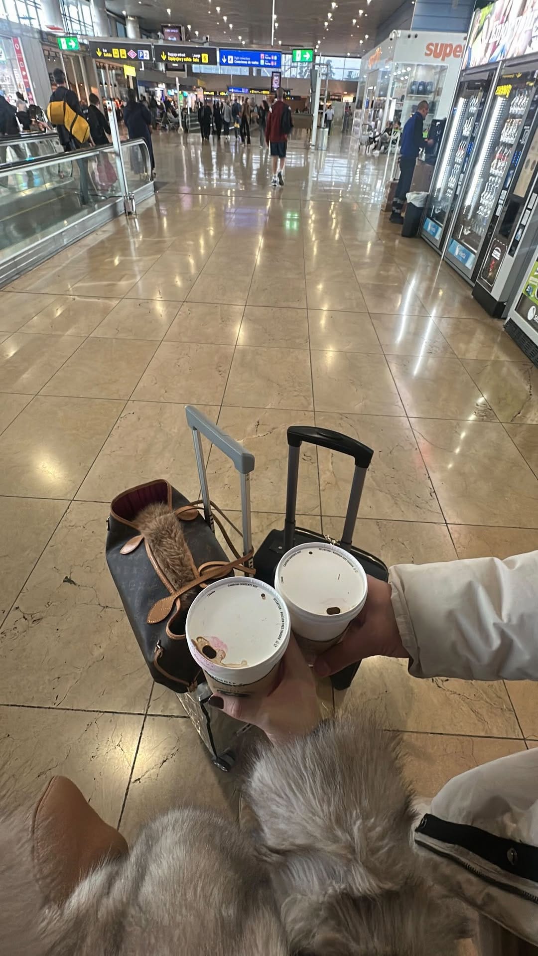 Post 1 by MARÍA & FER | Spanish Travel couple ✈️🌍 on Instagram (video)
