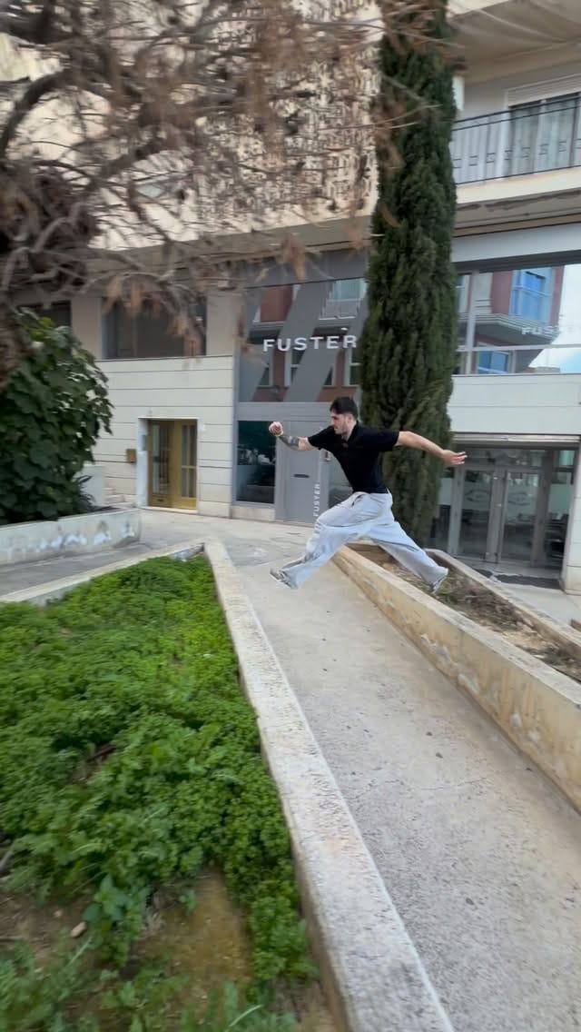 Post 1 by Asier Aranalde on Instagram (video)