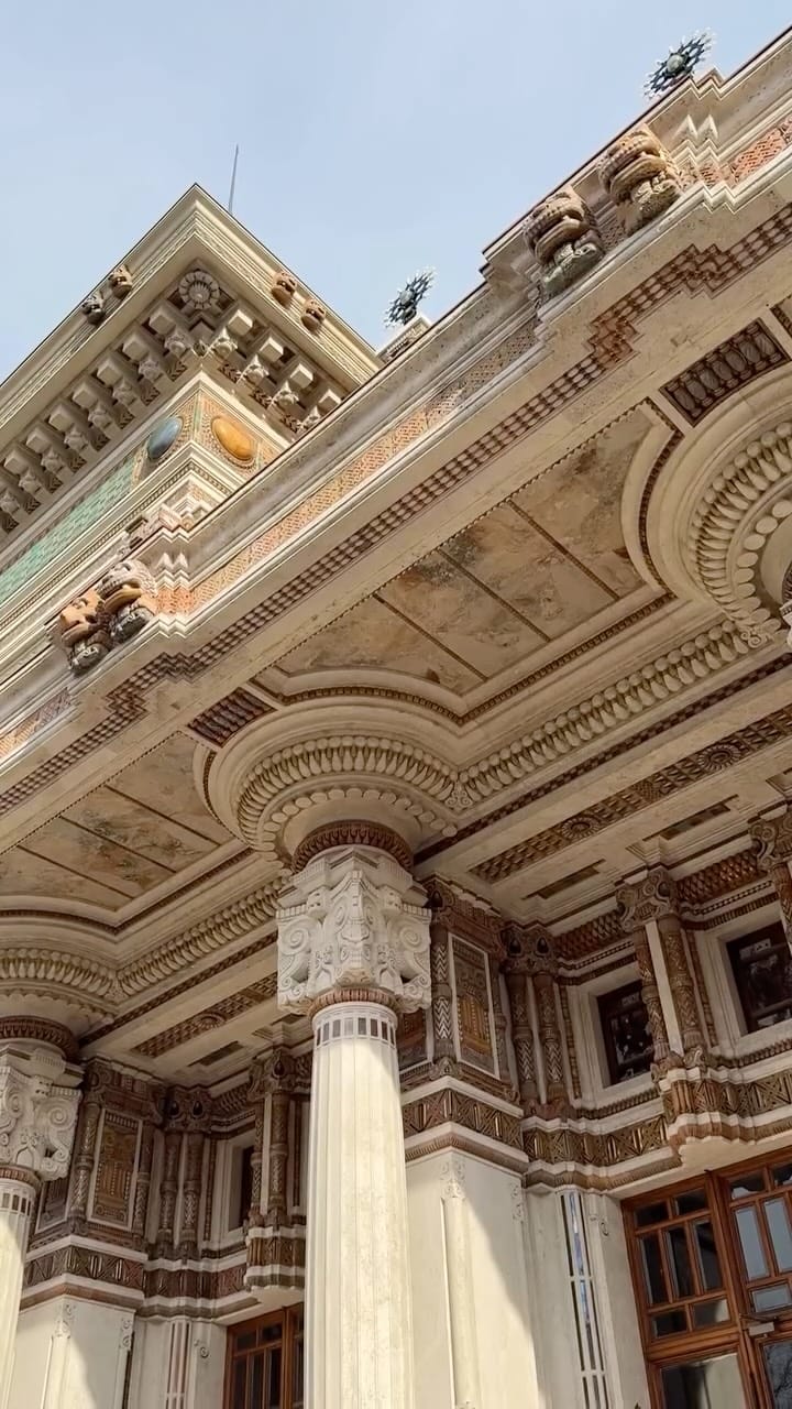 Post 2 by Elena Firo|Hotel&Hospitality photographer|Content Creator on Instagram (video)