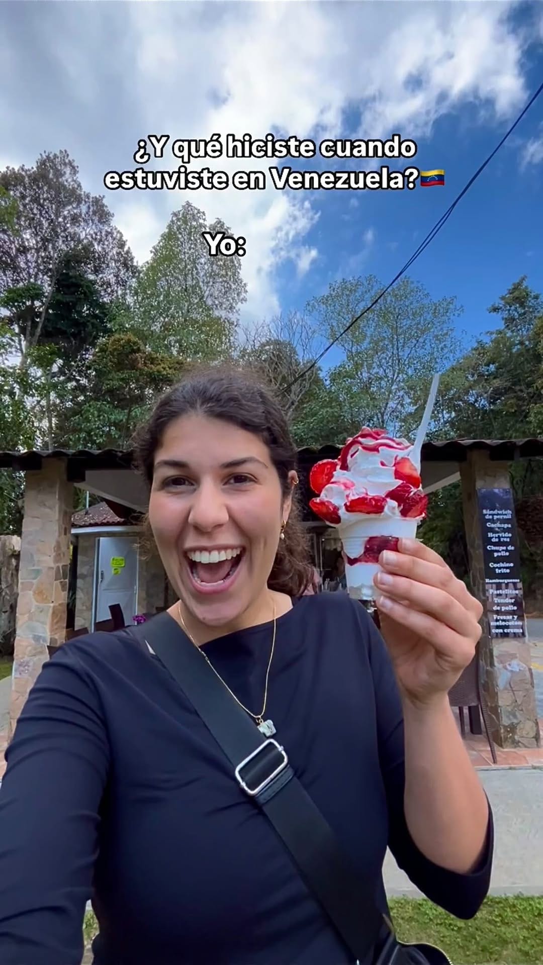 Post 5 by Helena on Instagram (video)