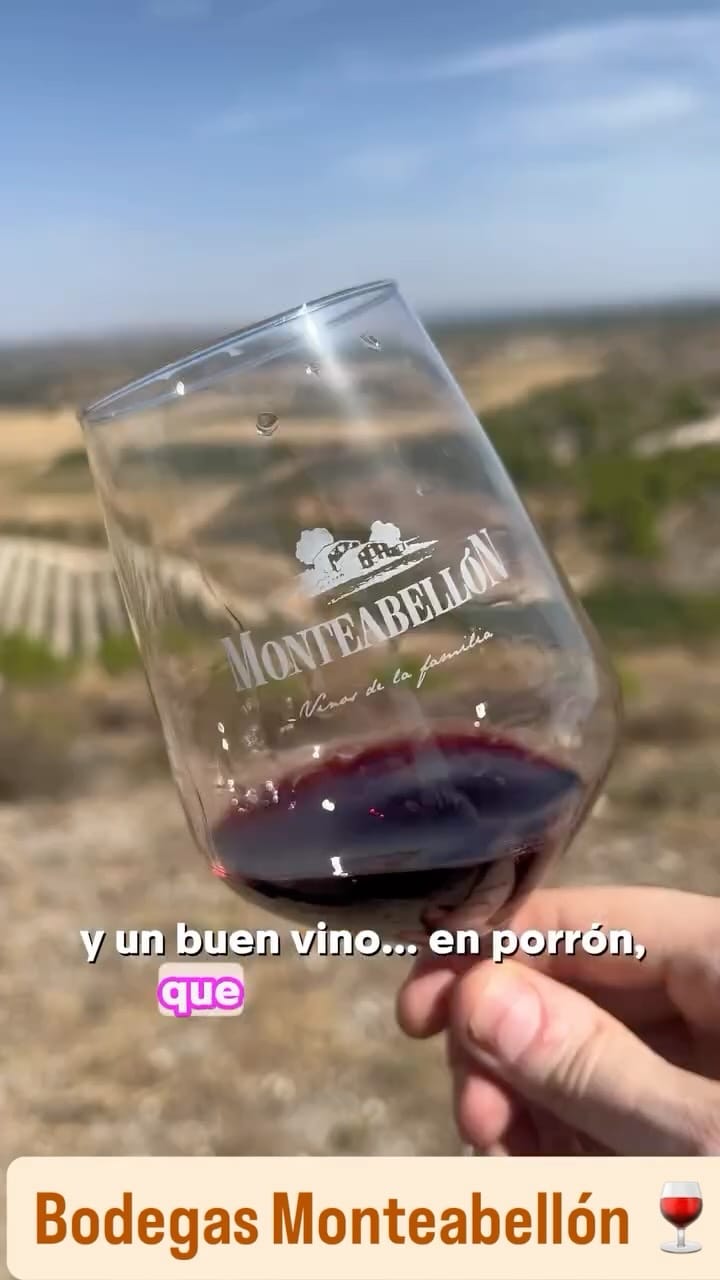 Post 2 by Alberto Medina on Instagram (video)
