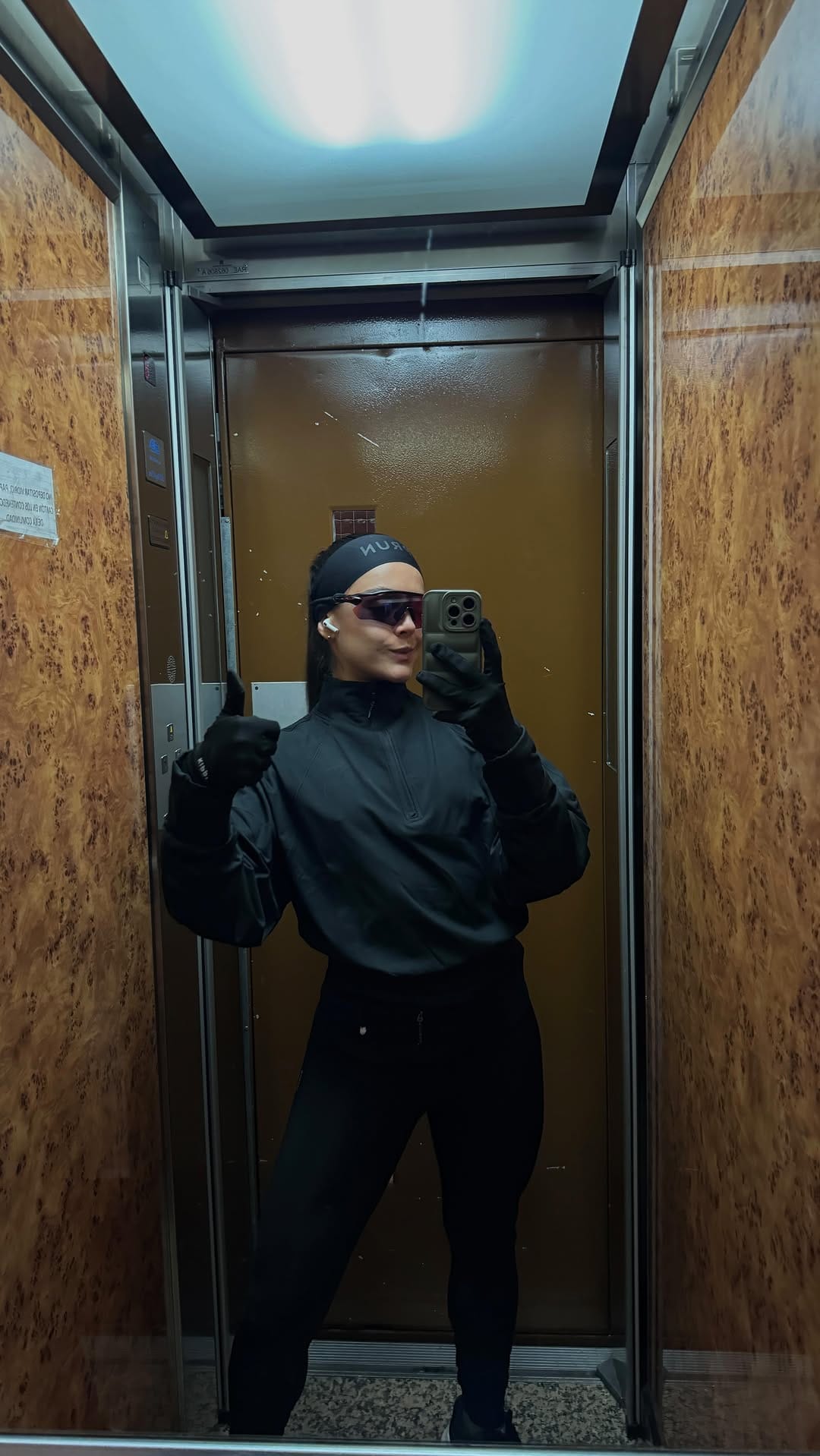 Post 5 by Laura Lucía Meza on Instagram (video)
