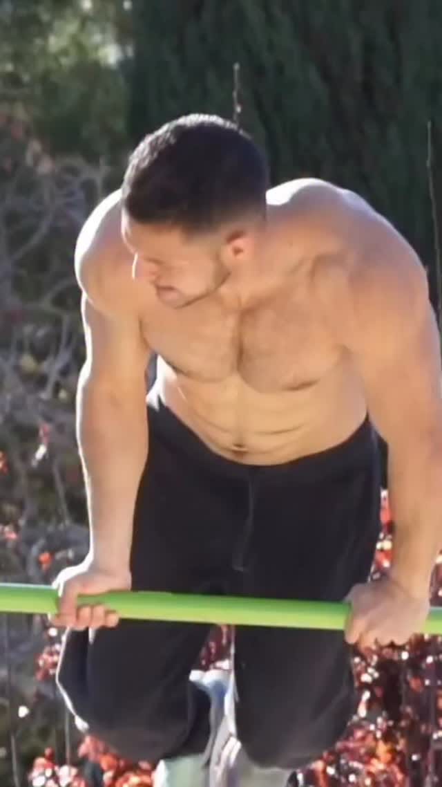 Post 6 by JAP CALISTHENICS 🤸🏻‍♂️ on Instagram (video)