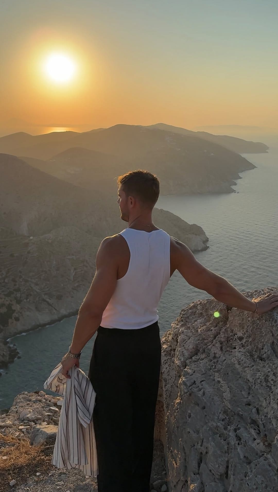 Post 10 by Steven Hodgson on Instagram (video)