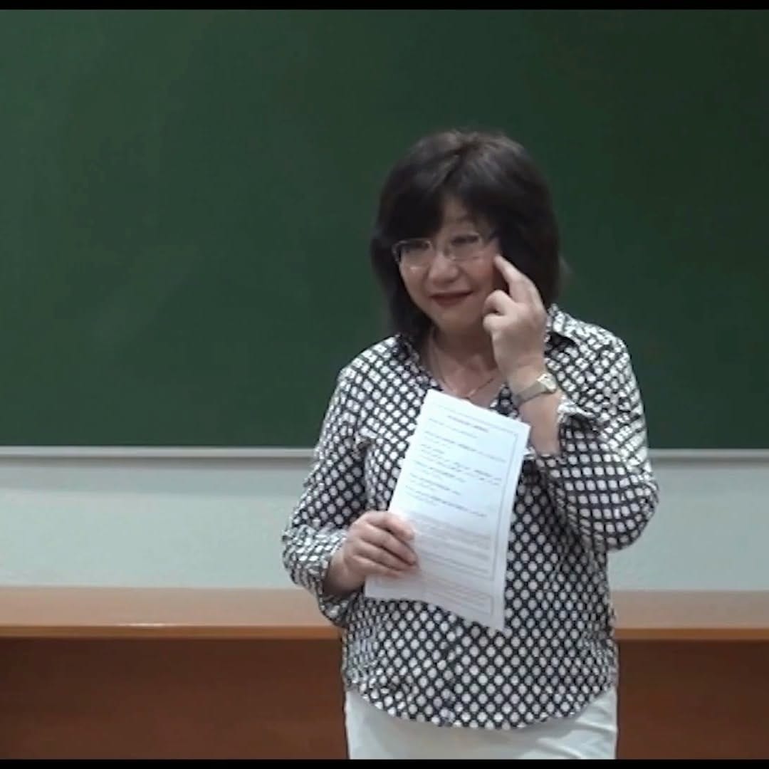 Post 6 by Li Ping on Instagram (video)