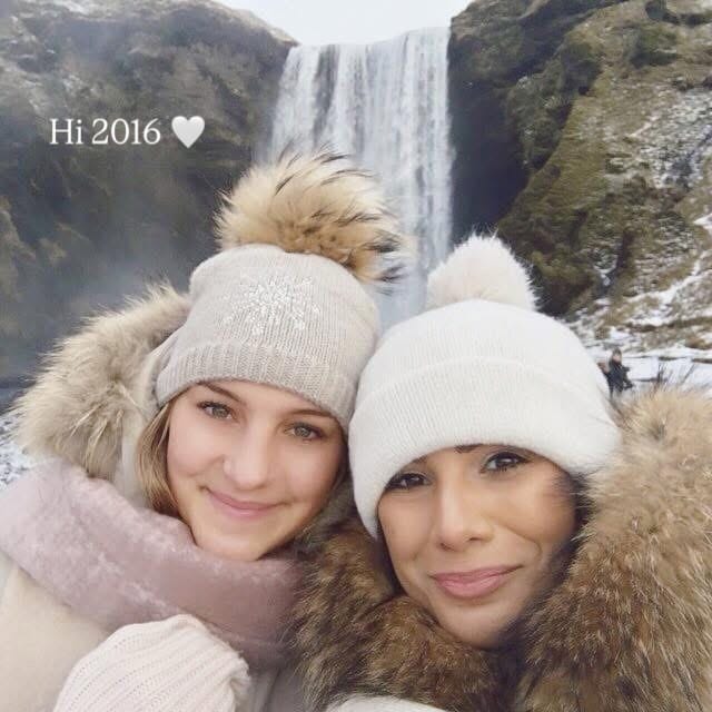 Post 2 by Amanda Den Ridder on Instagram (carousel)
