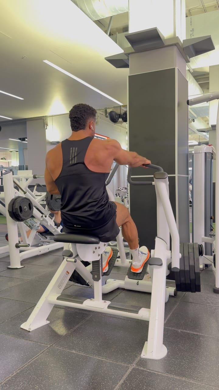 Post 9 by Victor Rubio on Instagram (video)