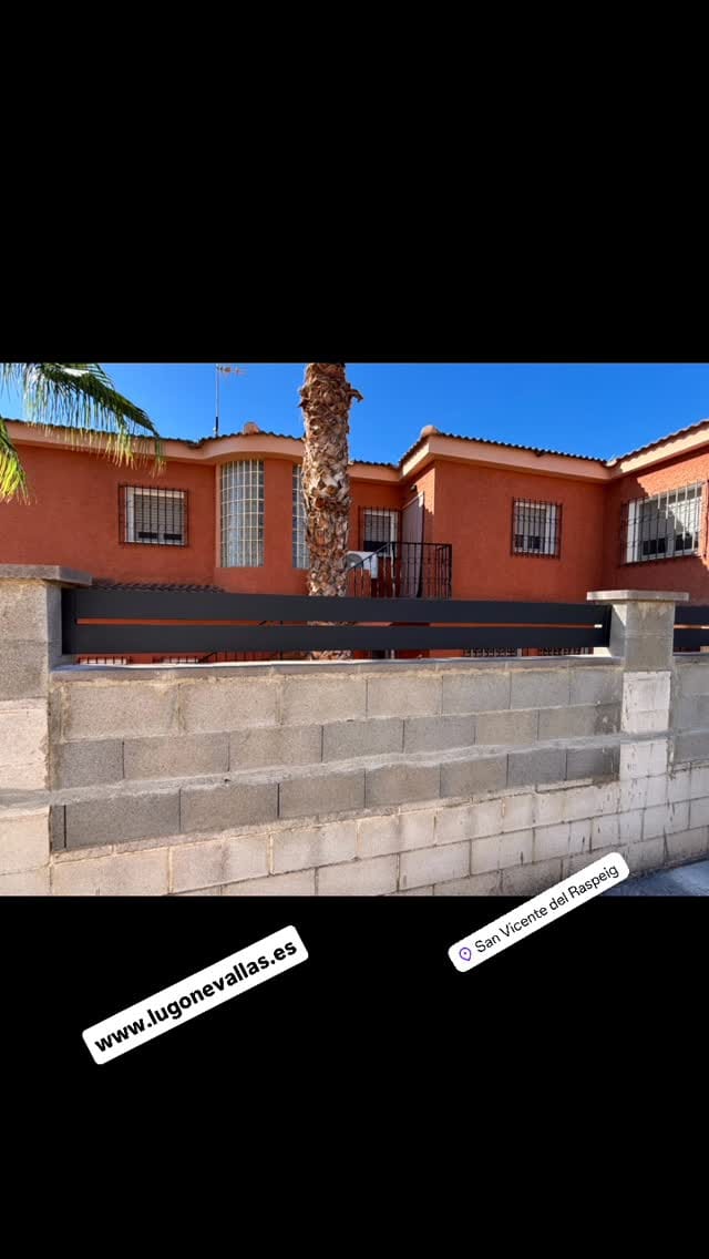 Post 4 by Lucian Goian on Instagram (video)