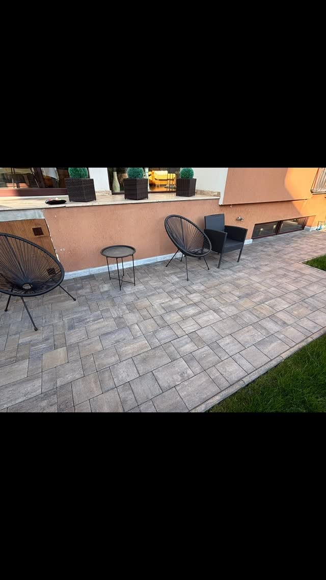 Post 6 by Lucian Goian on Instagram (video)