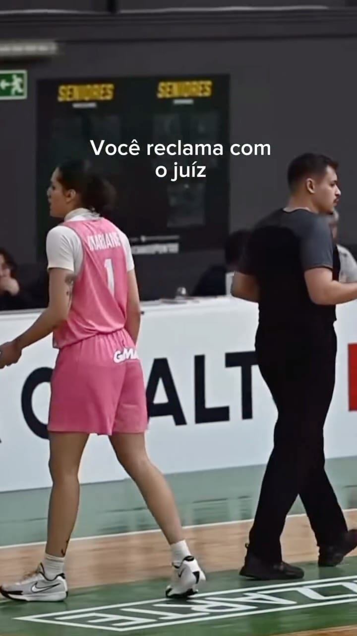 Post 7 by Mariane Carvalho on Instagram (video)