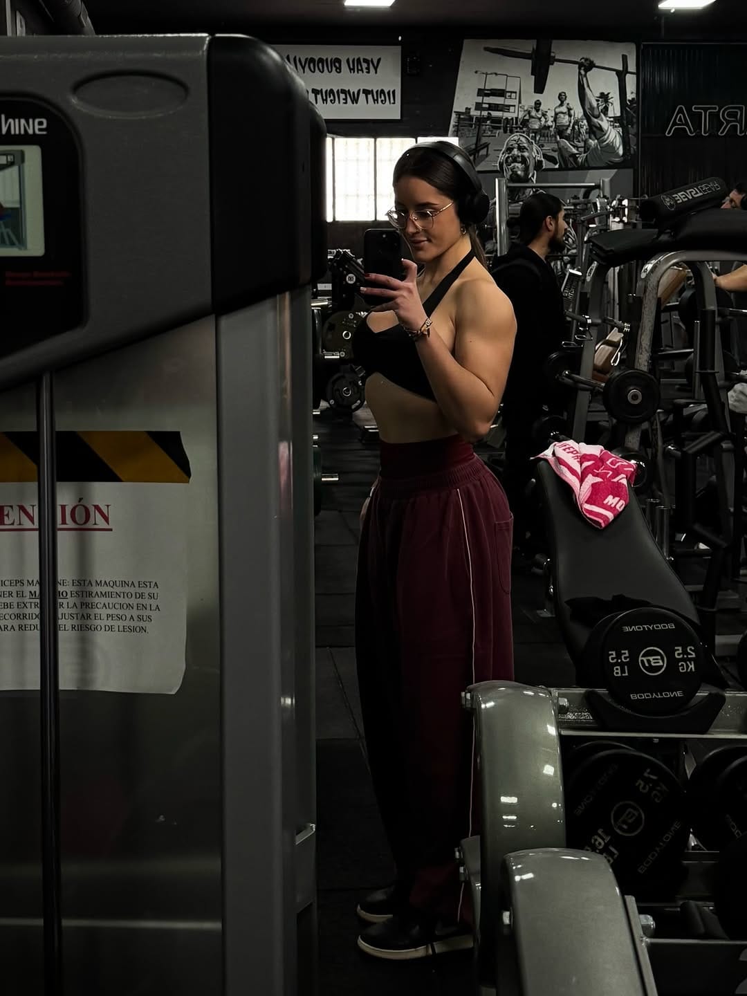 Post 6 by Mel  | Fitness athlete on Instagram (carousel)