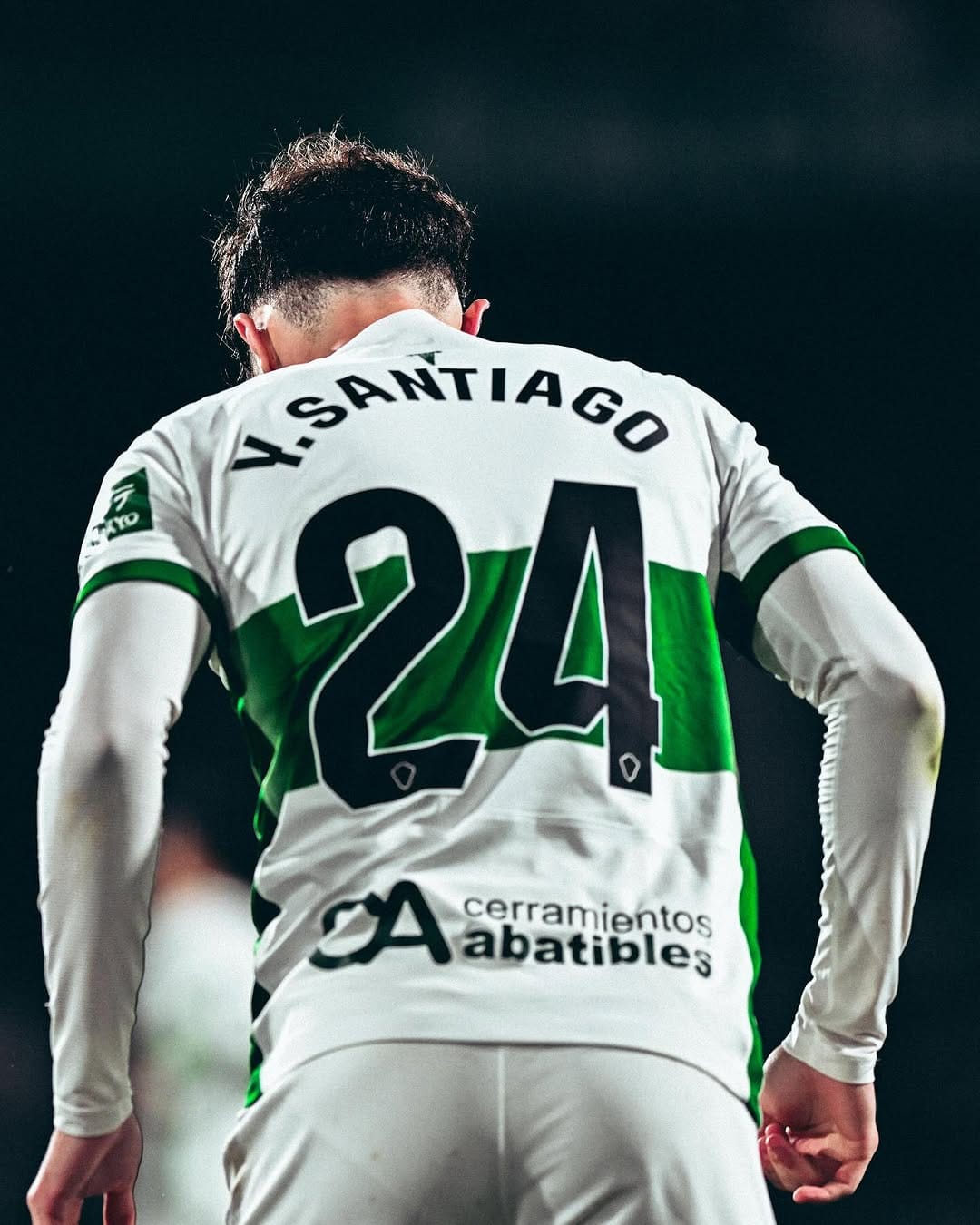 Post 10 by Yago Santiago on Instagram (image)