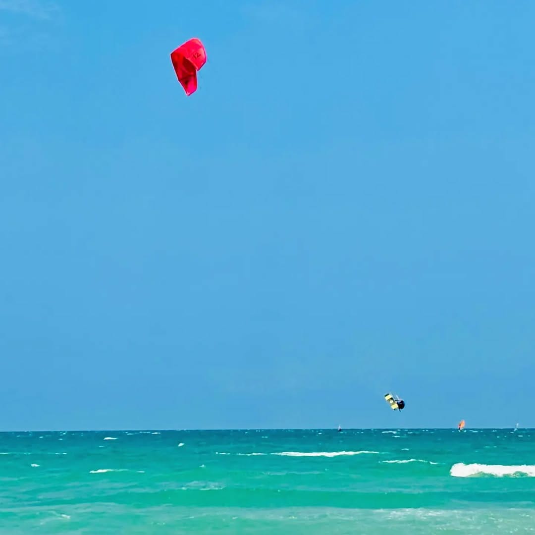 Post 7 by Rodolfo Clari Clari on Instagram (image)