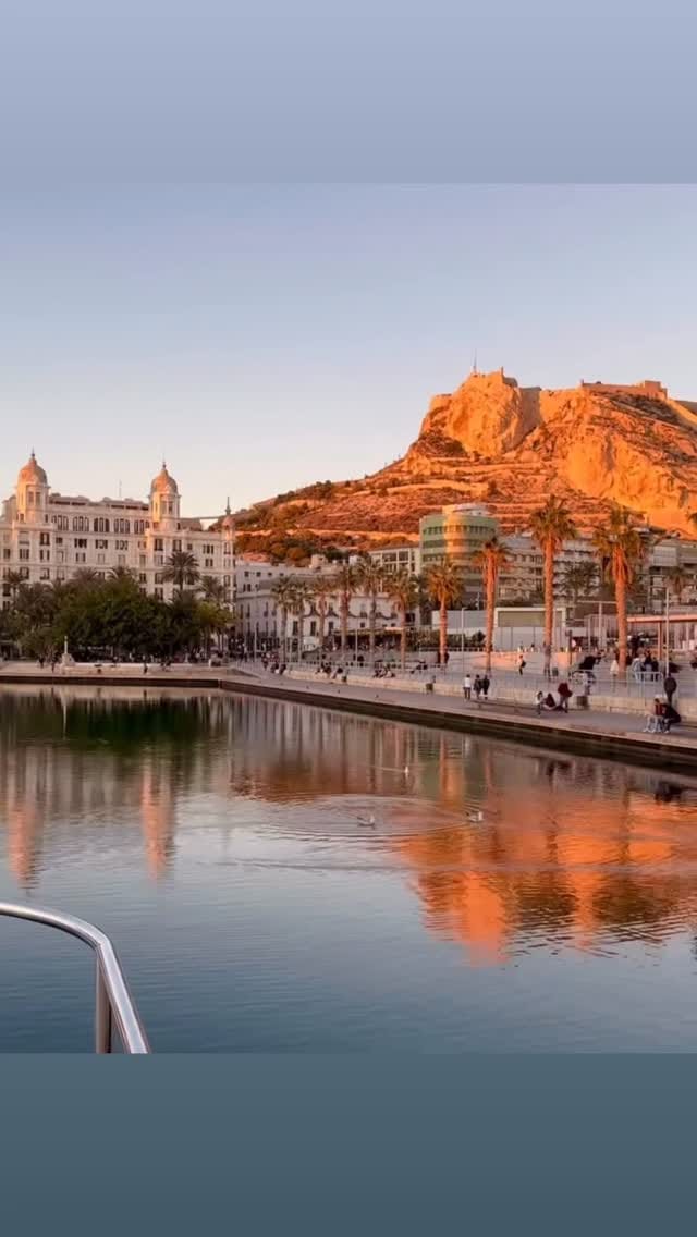 Post 9 by Doris Doris on Instagram (video)