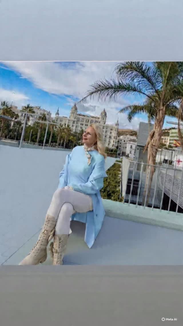 Post 6 by Doris Doris on Instagram (video)
