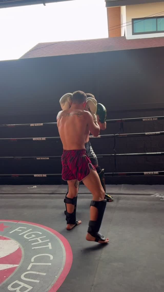 Post 4 by Albeert  "The little Uncle" Campos💎 on Instagram (video)