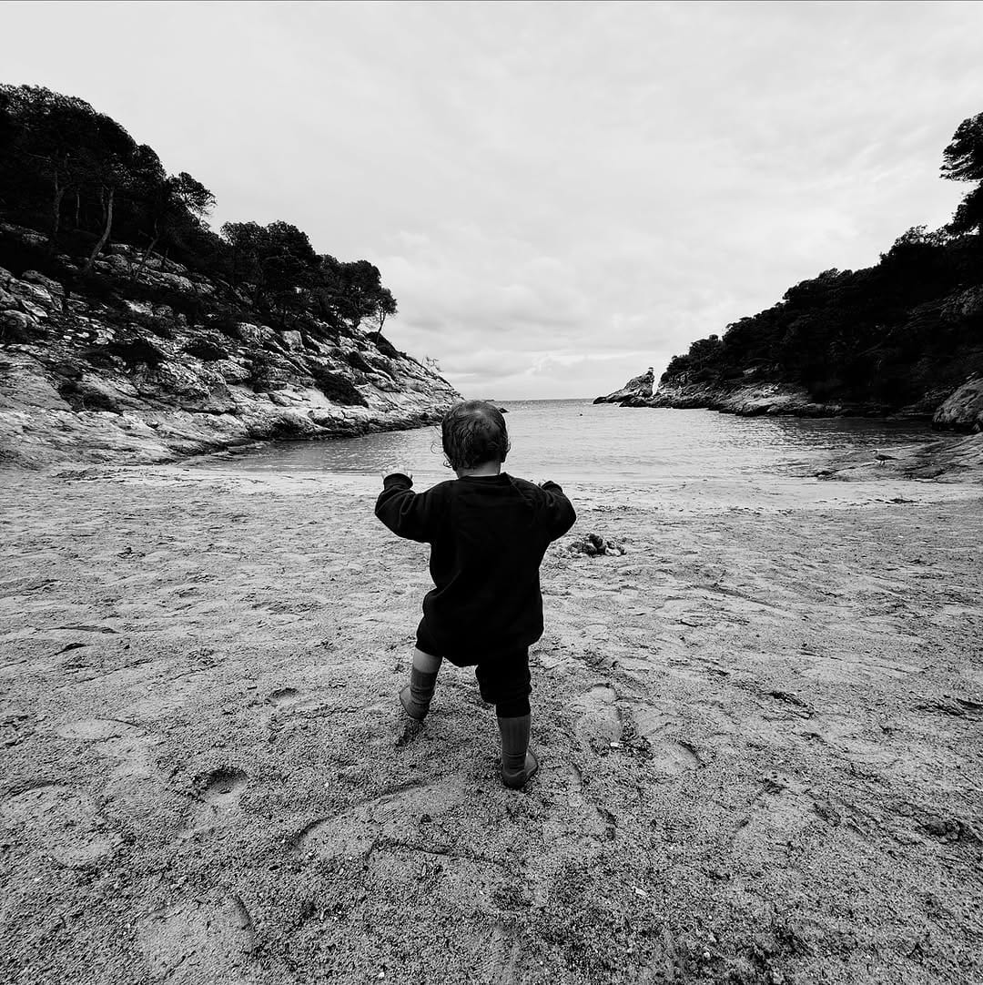 Post 7 by Merel Van Dongen on Instagram (carousel)