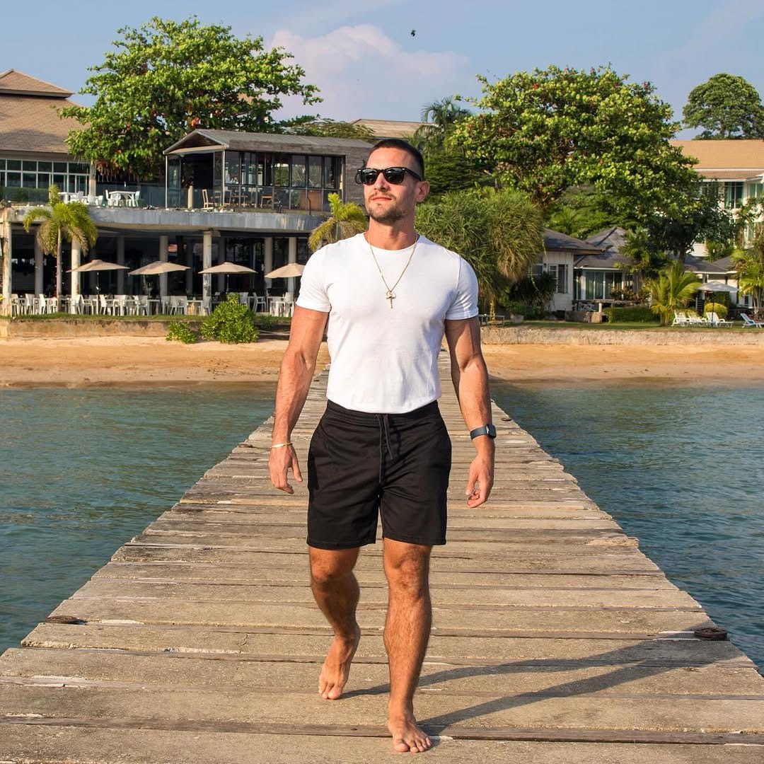 Post 8 by Javier De Araujo on Instagram (image)