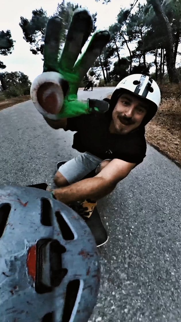 Post 7 by Toti 🛹 on Instagram (video)