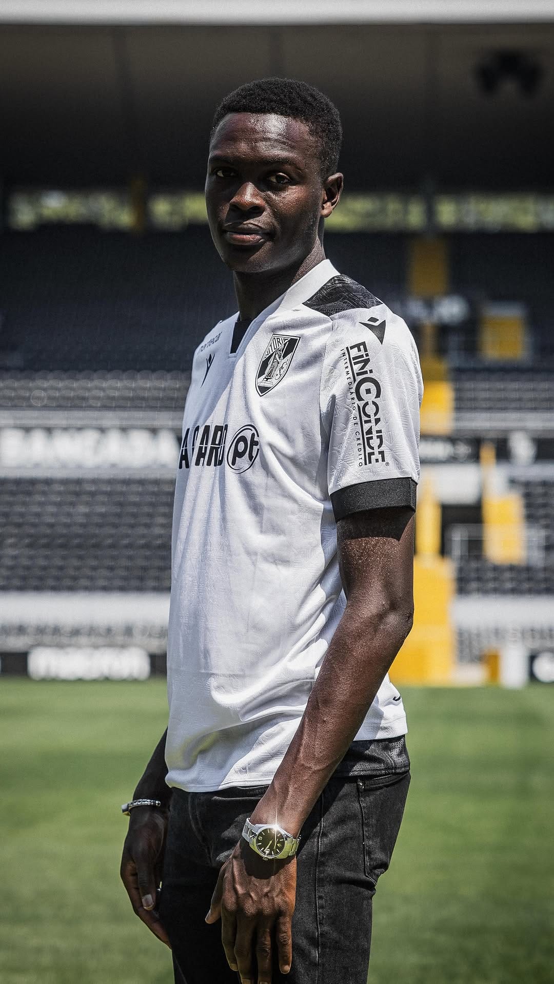 Post 8 by Alioune ndoye on Instagram (video)