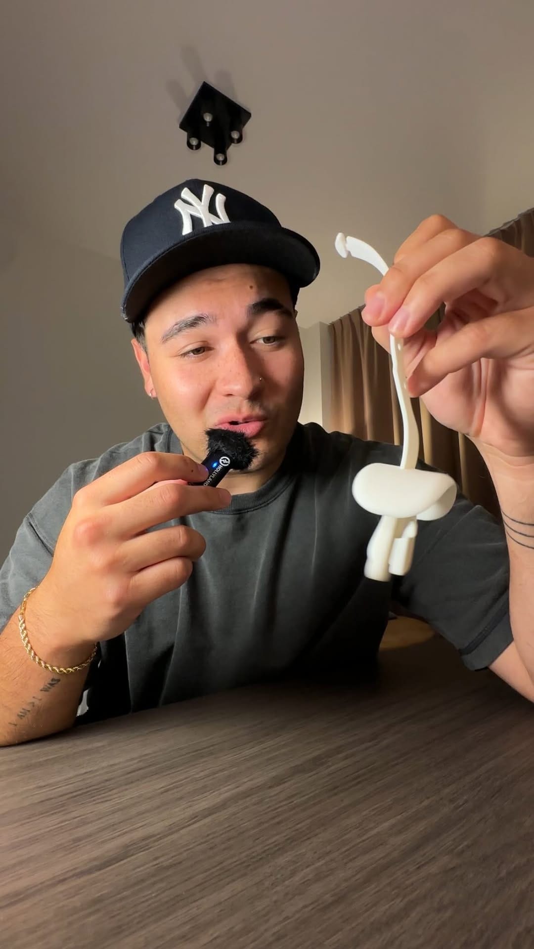 Post 9 by Yago Rivero on Instagram (video)