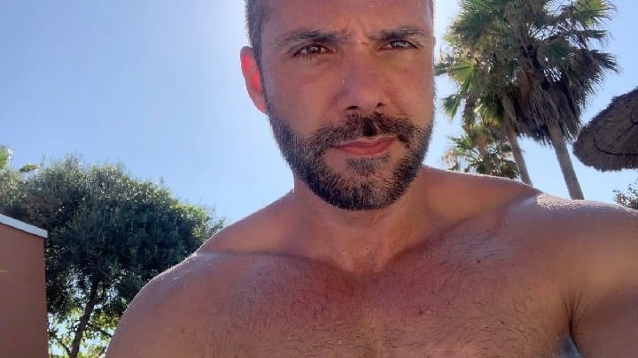Post 9 by Alex del Castillo on Instagram (video)
