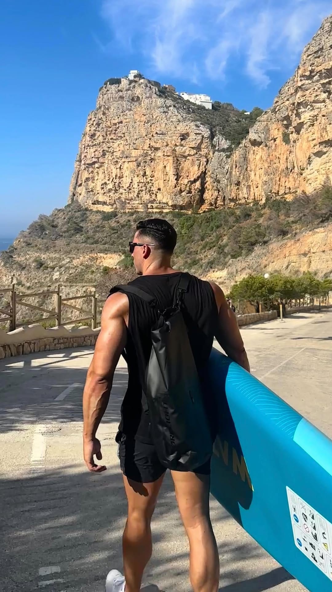 Post 9 by Alvaro Grajal on Instagram (video)