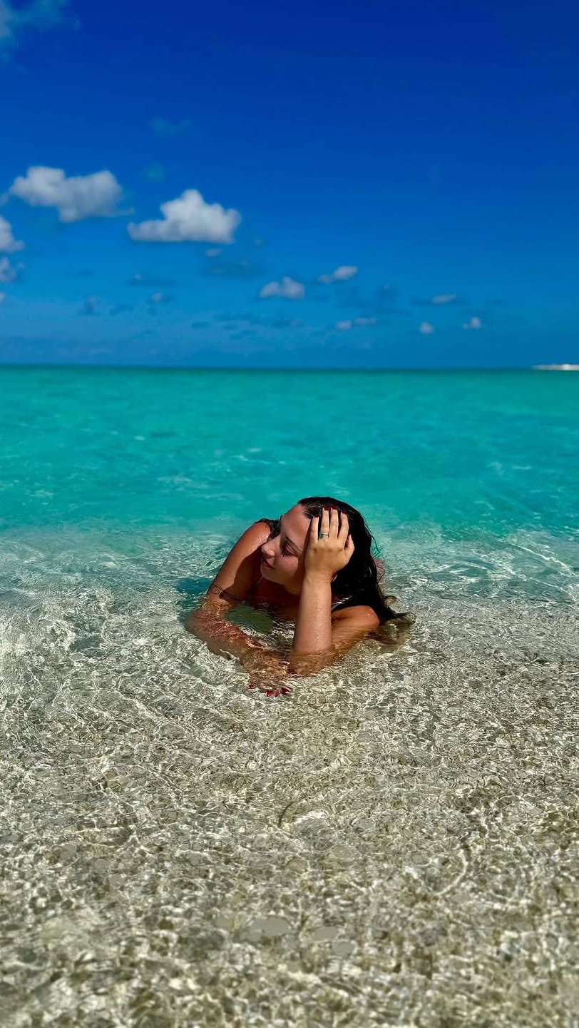 Post 2 by Juan Ballena on Instagram (video)