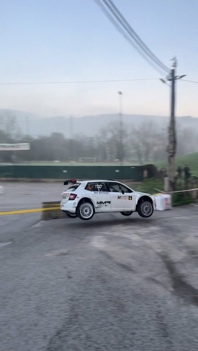 Post 4 by Mᴏʀᴀ Cᴏᴍᴘᴇᴛɪᴄɪᴏ́ɴ on Instagram (video)