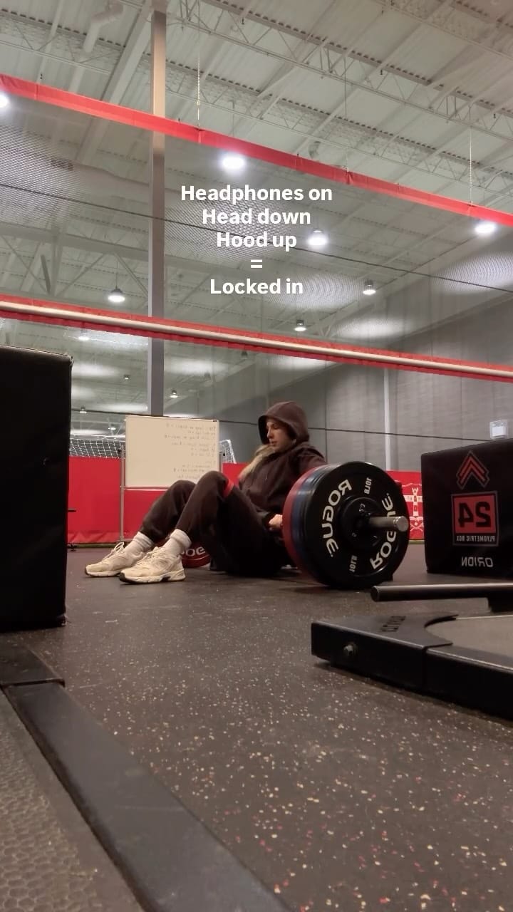 Post 2 by CHELSEY DESLIPPE || Toronto/GTA Womens Strength & Fatloss Coach🦋 on Instagram (video)