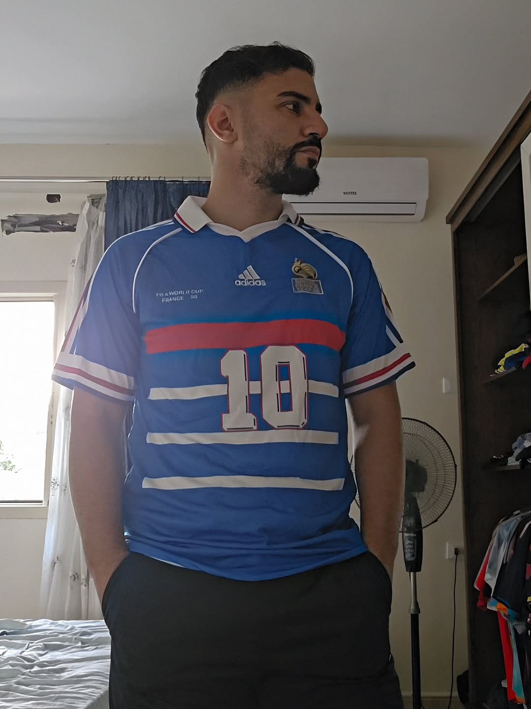 Post 10 by Kun 🤟 🇦🇷 on Instagram (carousel)
