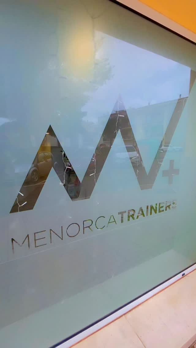 Post 7 by MENORCA TRAINERS on Instagram (video)