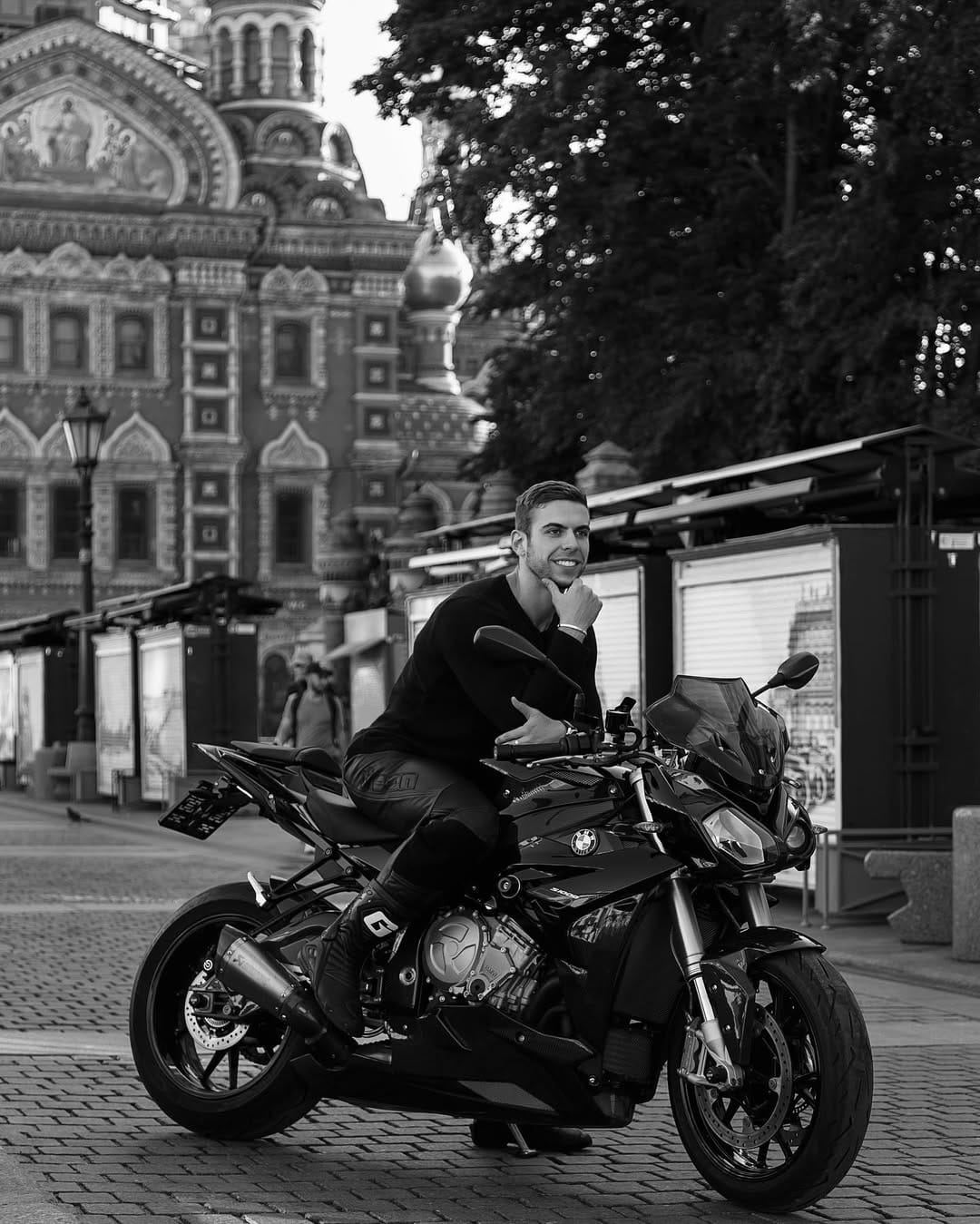 Post 4 by 𝓘𝓵𝔂𝓪 on Instagram (image)