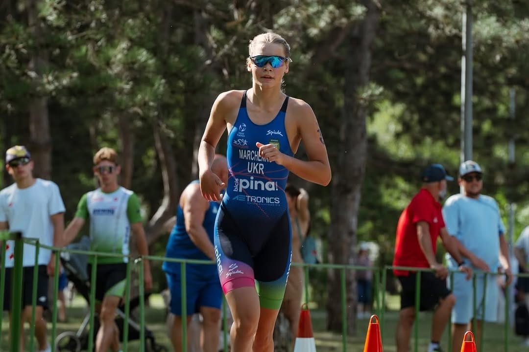Post 6 by Tritoledo Triatlón on Instagram (carousel)