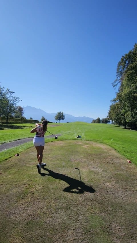 Post 6 by Victoria Fricot on Instagram (video)