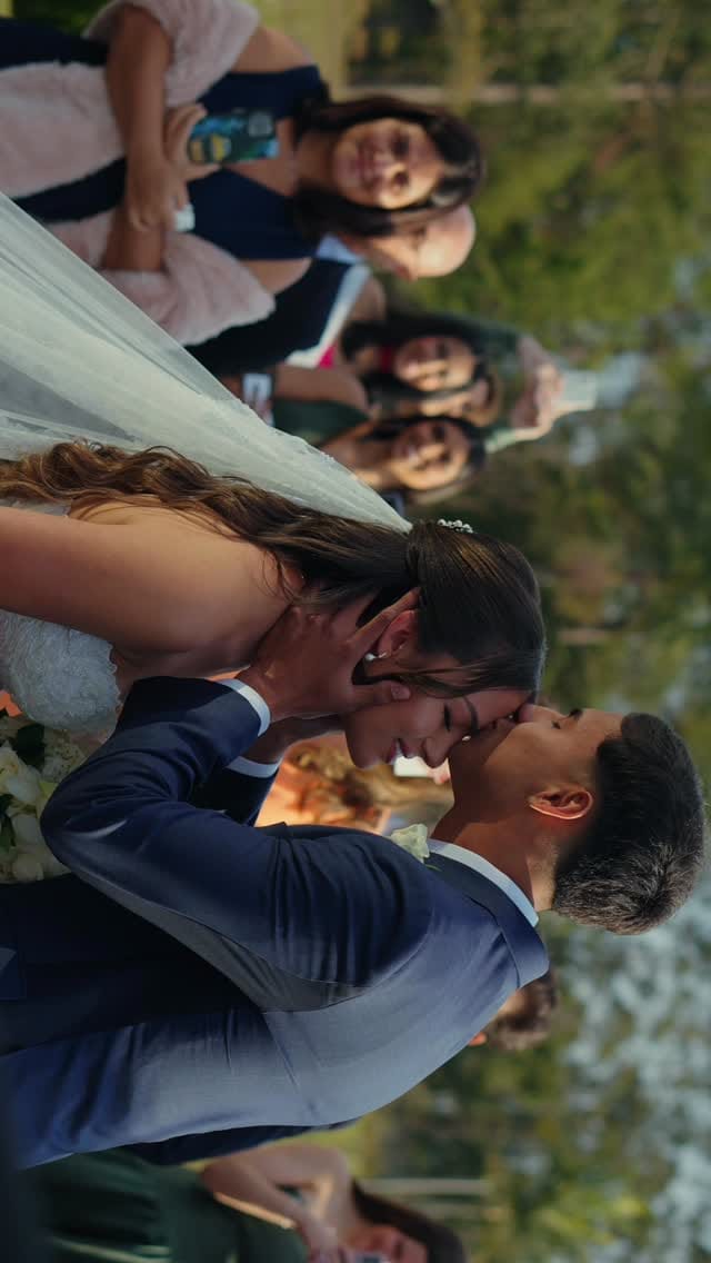 Post 7 by Vitor Reis on Instagram (video)