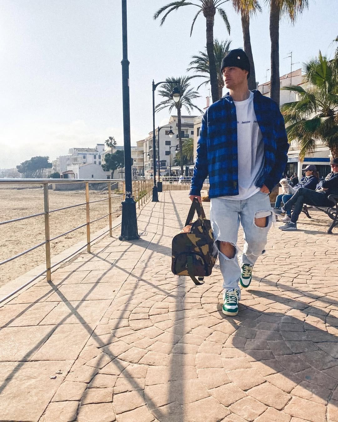 Post 9 by Yago Martínez on Instagram (image)
