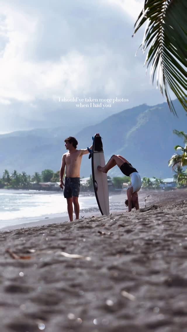 Post 8 by María Aguado | Yoga on Instagram (video)